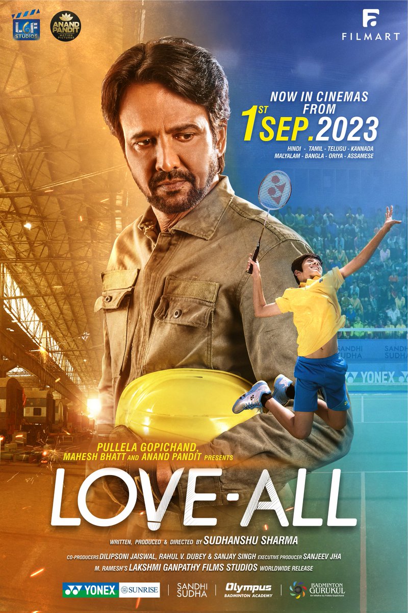 sudhanshu7s's tweet photo. #Making of “Love-all”
 पच्चीस  दिन : पच्चीस किस्से  #13 
१ सितम्बर को होगी रिलीज़ –‘लव -ऑल !’

दोस्त पूछ रहे हैं  ..भाई कहानियाँ क्यों रोक दी .... 
सही पूछा है ! पूछने का हक़ है आप सभी को ! 
कहानियां रोकनी पड़ी क्योकि – फ़िल्म को लोगों तक पहुंचाने की यात्रा चल पड़ी- 
मिलने जाना हुआ कुछ शहरों से – सबसे पहले इंदौर ..फिर भोपाल उसके बाद प्रयागराज ..वाराणसी और दिल्ली ..और हाँ बीच में एक दिन जयपुर भी ! मैं हर पड़ाव के अनुभव शेयर करूंगा – आप साथ ज़रूर रहें 
क्योकि हमें मिलकर करना है – “लव ऑल” 
नाम और बजट से हटकर, सिनेमा से प्यार करने वालों तक फिल्म पहुंचाने के लिए यह भी करना ही होगा न  !
इसी कोशिश में थोड़ी सफलता मिली तो फिल्म रिलीज की तारीख़ आगे बढाई : 
तो अब ‘लव -ऑल’ रिलीज़ हो रही है – 1 सितम्बर को !!  
इस बीच फिल्म देख ली बैडमिन्टन गुरु, कोच -पुलैला गोपीचंद जी ने और कहा “इसे तो देश भर में पहुँचाओ – बल्कि दुनिया भर में !”  तो अब  फिल्म रिलीज़ होगी हिंदी अलावा चार दक्षिण भारतीय ( तमिल , तेलगू , कन्नड़, मलयालम ) और तीन पूर्वोत्तर  भाषाओं (  ओड़िया, बाग्ला असमी) में भी ! 
तो अब ‘लव-ऑल’ रिलीज़ हो रही है – 1 सितम्वर हो !!
बस इसी में लगा हूँ ... पूरी ‘लव -ऑल’  टीम लगी है भाई !
आप सबका भी साथ लगेगा  !  
तो तारीख याद रहे –‘लव -ऑल’ रिलीज़ – एक सितम्बर !! 
(हाँ कहानियाँ ! ....भाई पच्चीस का वादा है .. पूरी सुनाऊंगा !! )

#LoveAll1September
#LoveAll #LoveAllFilm #LoveAllMovie #LoveAllBadminton #LoveAllTrailer