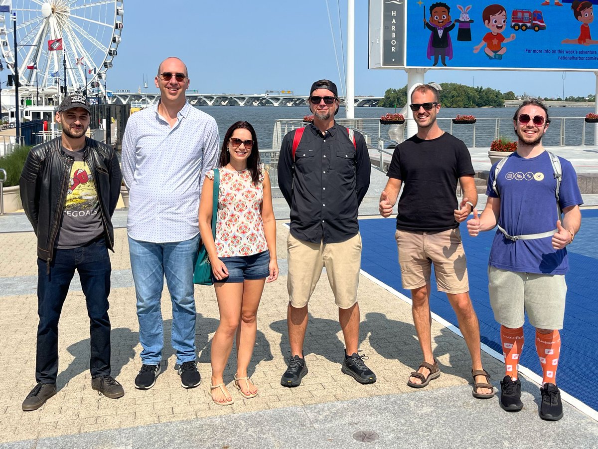 Lovely to catch up with my WP Business Mastermind group for brunch - this is the most of us who have ever been together in person at the same time ❤️ @daniel_iser @wpfusion @ChrisBadgett @zackkatz @progressonfire