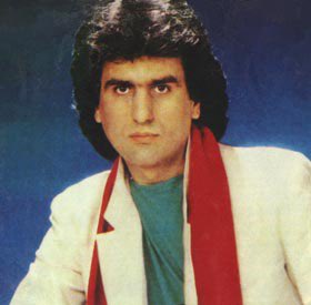 willdu38's tweet photo. Triste 😥 ... un grand chanteur qui a bercé mon enfance avec tant de tubes ... RIP Toto 🕊 🙏🏼 #TotoCotugno https://t.co/exNDxwYIlF