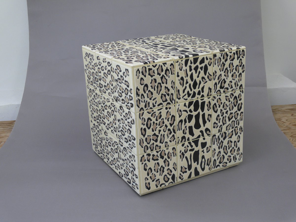 CathyBartels's tweet photo. 18" Cube/ ceramic  indoor/outdoor https://t.co/0d4uM7kEuE