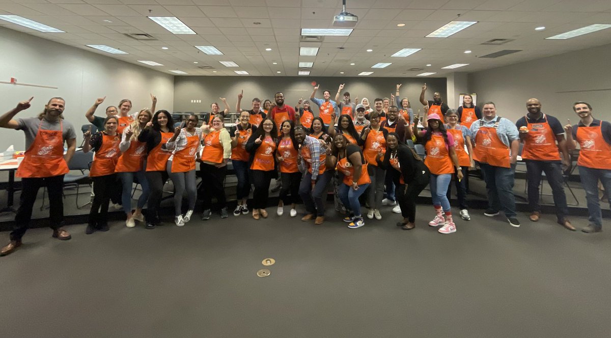 VelozElizabeth's tweet image. #HDU #LeadershipDevelopment #leadersedge