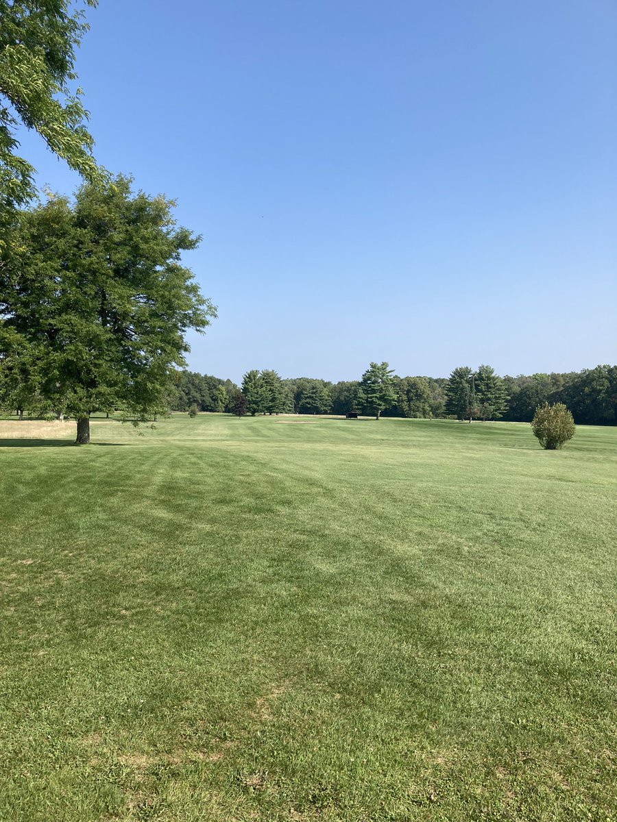 JStackGolfTurf's tweet photo. I don’t always take much time away from my golf course, but when I do, I always find one near by. #ThalAcres #supportlocalgolf #momandpopgolf https://t.co/Tac3Lbcnmq