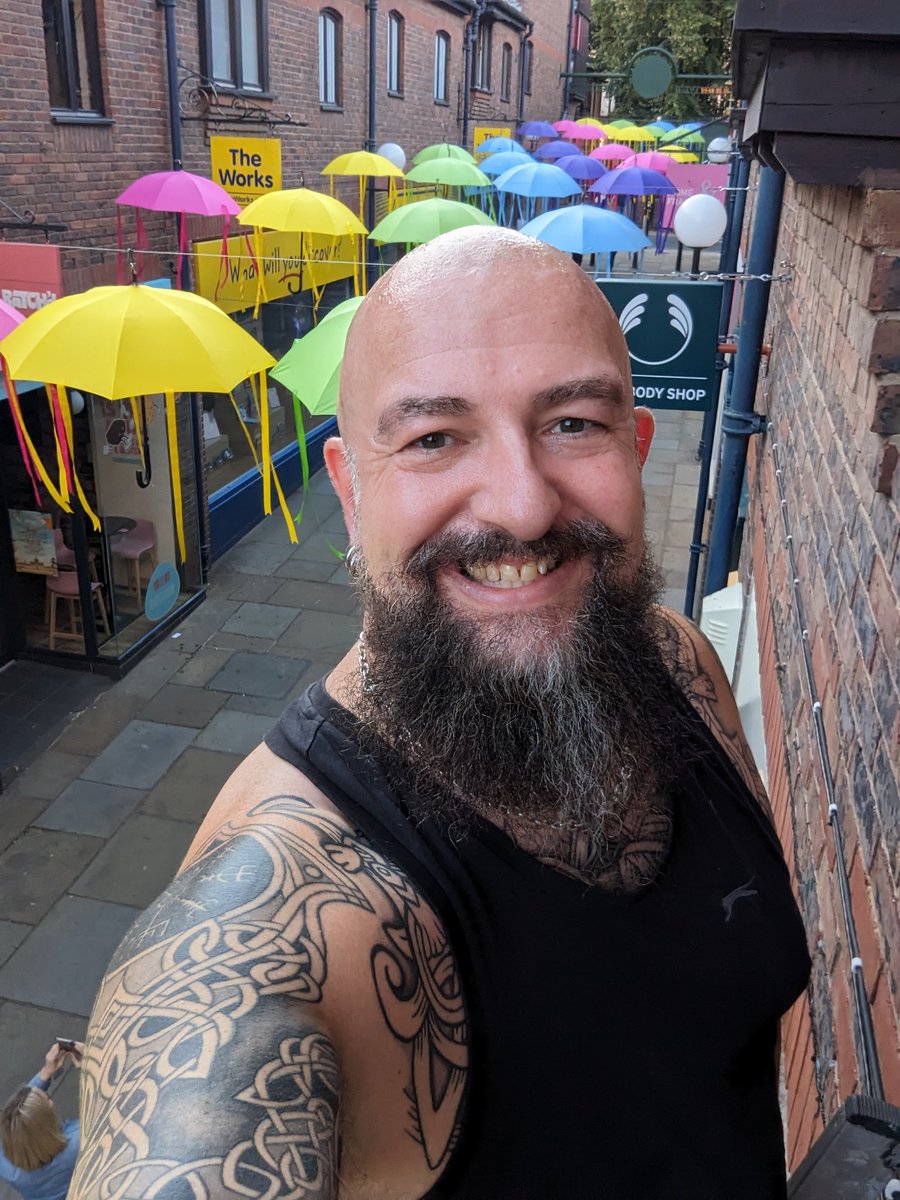JayCsaid's tweet image. Back up the ladder in @coppergateyork for the latest #brollywalk