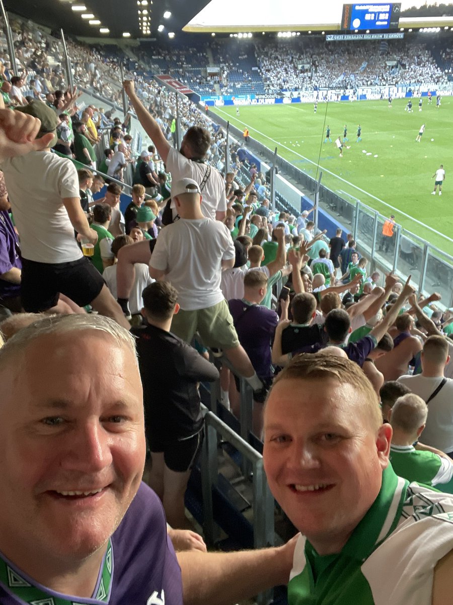 dave_harrison71's tweet photo. @wilkie7 What a trip it was pal 💚🇳🇬💚 https://t.co/xpwtsohhp3
