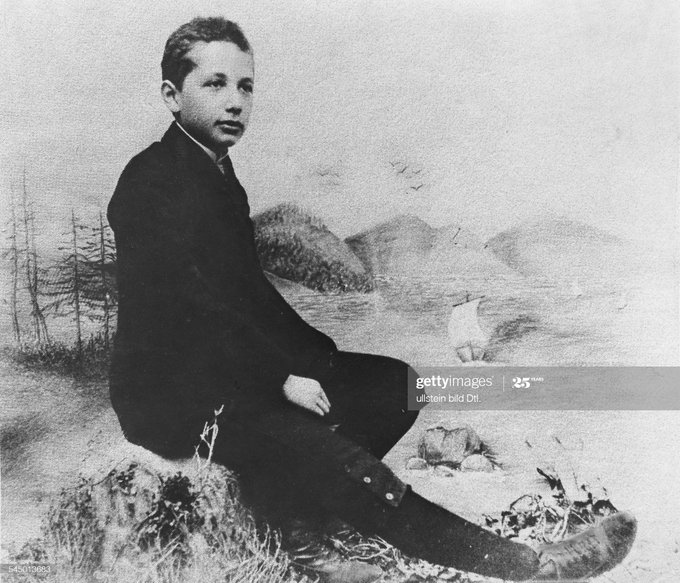 Asked at age 17 to write a school essay in French about his future plans, Albert Einstein wrote:

Un homme heureux est trop satisfait du présent pour trop penser à l'avenir

A happy man is too satisfied with the present to think too much about the future

tinyurl.com/y3e7b77n