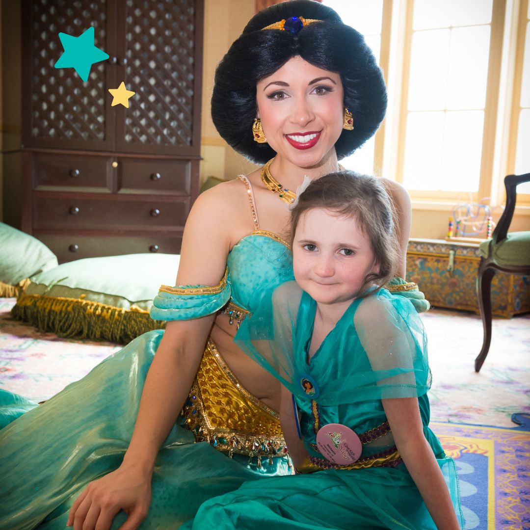 Meet Princess Michaela! 👑“The minute Jasmine walked into the room, Michaela’s eyes were glowing, and she was so enthralled with her! It was an indescribable moment.” – Michaela’s mom💙 Thank you, 🏰@Disney. #WorldPrincessWeek @DisneyParks @MakeAWish @WishColorado #DisneyWishes