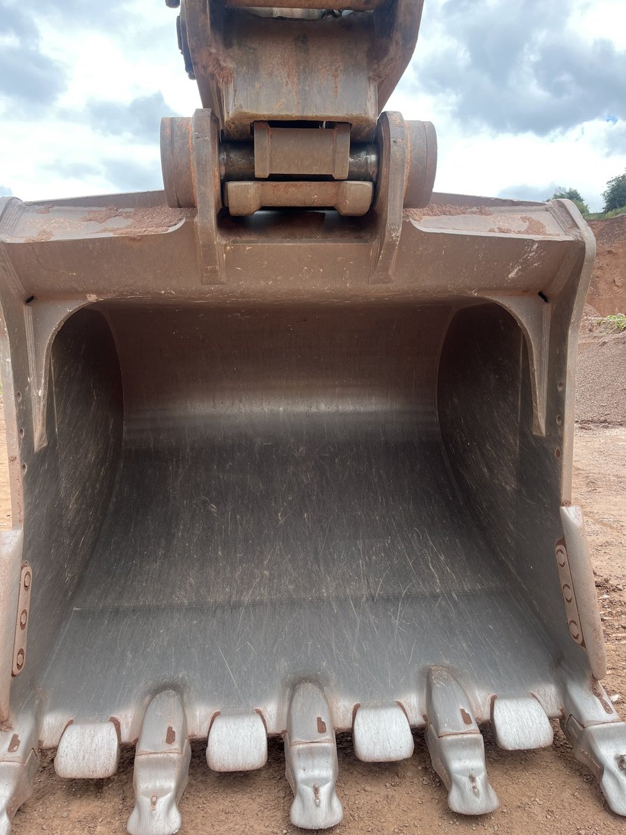 Holiday cover this week on the Big Volvo 👍