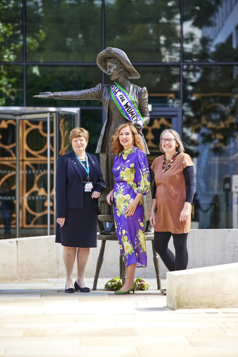 MFT NHS (@mftnhs) on Twitter photo โIโm sure that the Suffragettes would be proud, but also urge us all to do even more.โ
MFT Group Chairman Kathy Cowell recently met Gail Heath, CEO of <a href="/PankhurstCentre/">Pankhurst Centre ๐</a> for the ceremonial handover of yearly 'rent' represented by a sash.
Read more here: bit.ly/3su7S3y โIโm sure that the Suffragettes would be proud, but also urge us all to do even more.โ
MFT Group Chairman Kathy Cowell recently met Gail Heath, CEO of <a href="/PankhurstCentre/">Pankhurst Centre ๐</a> for the ceremonial handover of yearly 'rent' represented by a sash.
Read more here: bit.ly/3su7S3y