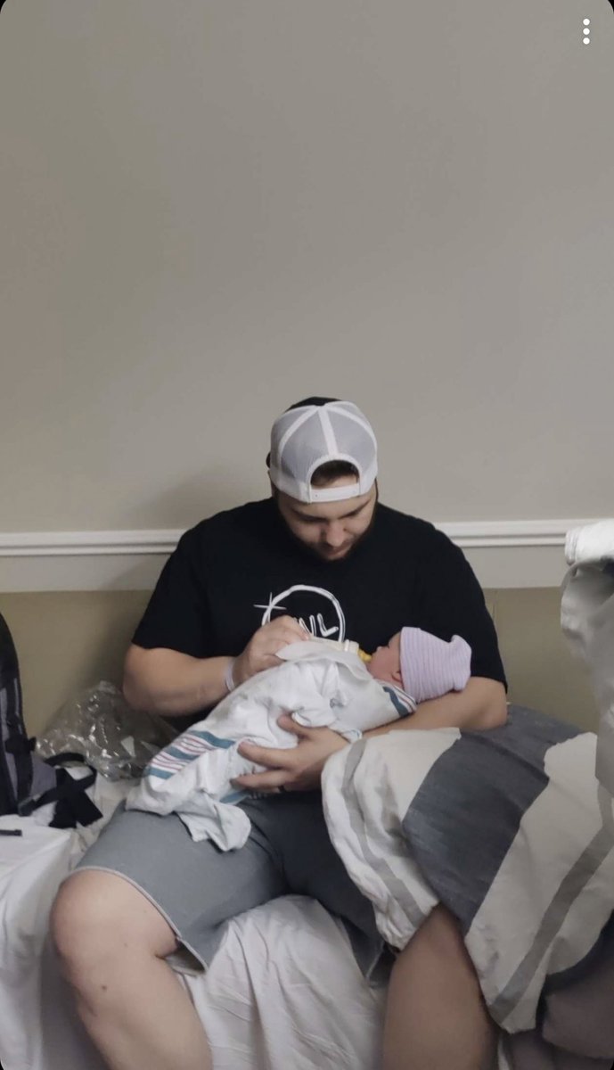 Zack SmallzZ 🦍⚔️ tweet media