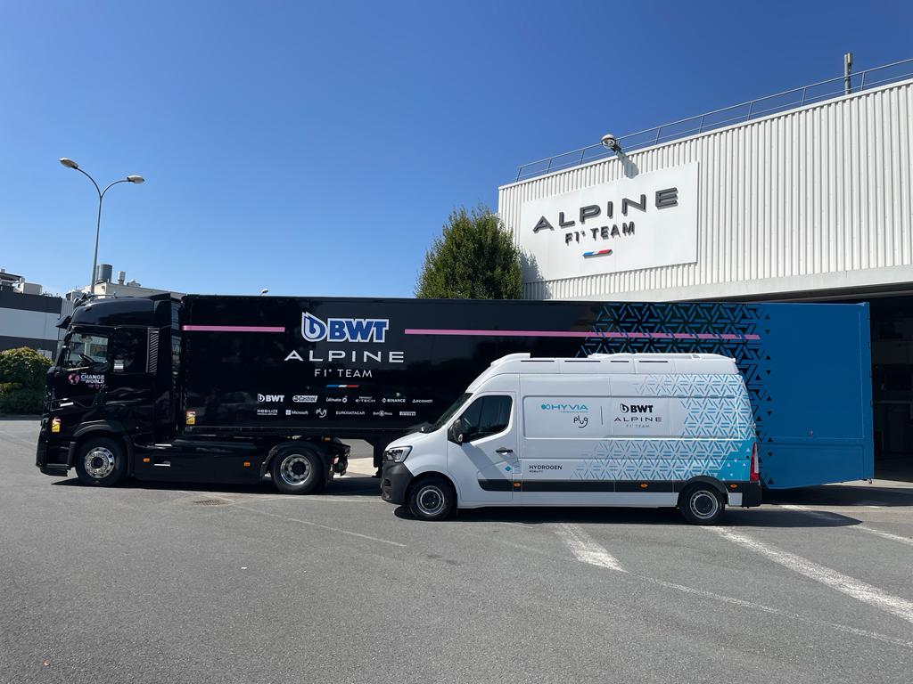 HYVIA_Official's tweet photo. Follow our exclusive H2 road trip «Fueling the future with hydrogen» with our Renault Master Van H2-TECH.

Step 2: Here we are at @AlpineF1Team at Viry Châtillon, France, to pick-up Formula 1 engine parts.

Our van is now beginning the logistics operations for #Alpine F1 Team. https://t.co/8kurOxFXQJ