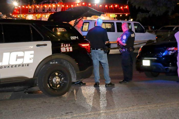 MidHudsonNews's tweet photo. Poughkeepsie City Police Officers involved in shooting on Sunday, click the link below for the full story &amp; video 🎥

https://t.co/vCQ3YxZfK9 https://t.co/Idf2iJoqMJ