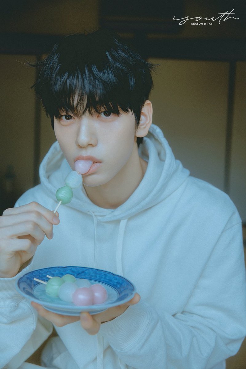 seoa_1205's tweet photo. 이 미모........ 진짜..... 우짬....... https://t.co/bX7S7ytIDc
