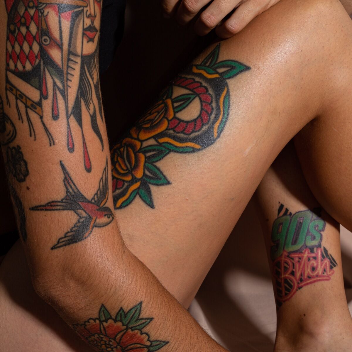 MaestroTattooo's tweet photo. floral 🌹💥 How many tattoos do you have on your body? Comment below 👇
@maestrotattooblog

#tattoo #tattoomale #maletattoo #ink #hotguy #tattoogirl #girltattoo #tattoos #tattooed #tattooartist #tattooart #tattoolife #tattoodesign #tattooist #tattoomodel #tattooing #tattooflash https://t.co/pAtQME1qsp