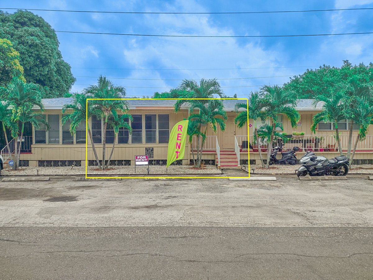 David_Sells_Mia's tweet photo. HALLENDALE BEACH
*** 1,000 + SQ FT VILLA ***
2 Bed 1 Bath + HUGE YARD
FOR RENT $2,450
127 SW 1st Ave
HALLANDALE BEACH, FL 33009
DAVID ERRANTE: (786) 506-0783
#hallandalebeach #hallandale #southwestlakes #360realty #360realtysells #daviderrante #davidsellsmiami https://t.co/QQHejYA2bH