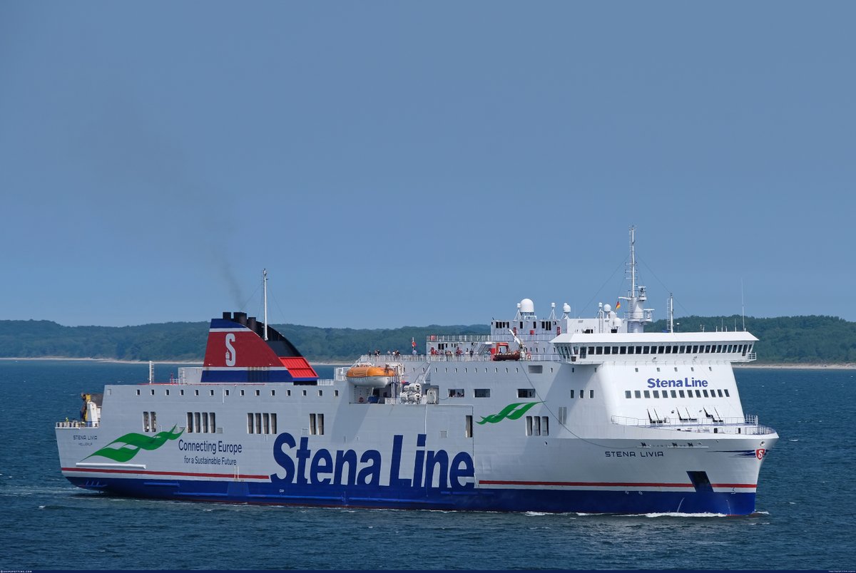 ShipSpottingCom's tweet photo. Stena Livia (IMO: 9420423) seen in Travemunde, Germany 🛳️
📸: Henk Jungerius - https://t.co/CMhoaItQHu
Submit your photos to https://t.co/CMhoaItQHu today! ⛴️
#StenaLivia #IMO9420423 #ShipSpotting https://t.co/xFnnvHi3HH