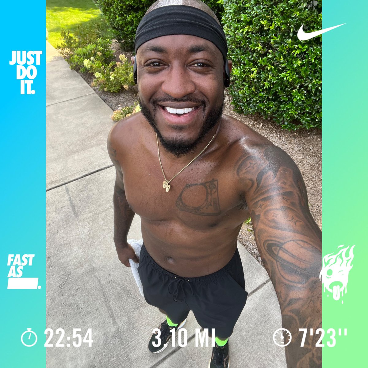 djraquest's tweet photo. 3.10 miles in 22.54 Mins 7.23 Pace #fitness #finishstrong #cardio #cardioday #nike #nikerunning #nikerunningclub #justdoit #gettingbettereveryday #nikerunning #FitDjs #5k #MambaMentality #ImBack #Saucony #SauconyEndorphinSpeed3 https://t.co/2BTmNsreQb