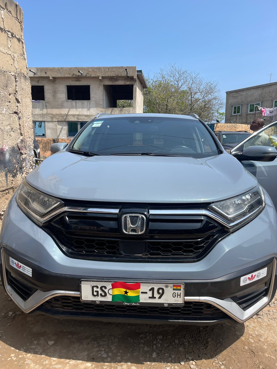 raysautopolish's tweet photo. *Quick Sale*
2018 Honda CRV Touring AWD
Price: Gh260,000 Negotiable
Mileage: 83,700km
2019 Registered(Single Owner in Gh)
Upgraded with 2020 Touring Front Bumper
Remote Start
LED Headlights 
Panoramic Sunroof &amp; more
Runs &amp; Drives super well https://t.co/aDN1q5aisb