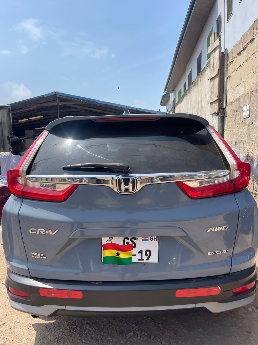 raysautopolish's tweet photo. *Quick Sale*
2018 Honda CRV Touring AWD
Price: Gh260,000 Negotiable
Mileage: 83,700km
2019 Registered(Single Owner in Gh)
Upgraded with 2020 Touring Front Bumper
Remote Start
LED Headlights 
Panoramic Sunroof &amp; more
Runs &amp; Drives super well https://t.co/aDN1q5aisb