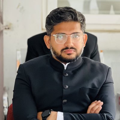 JMRoorkee's tweet photo. #NewProfilePic https://t.co/TVa9Dw8EEd