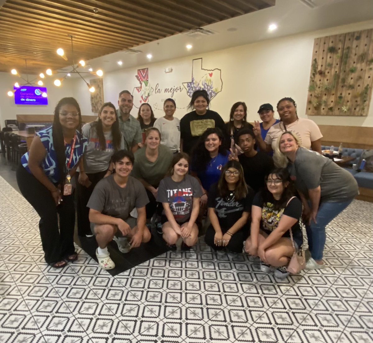 Jennifer Carrasco Whitaker tweet media