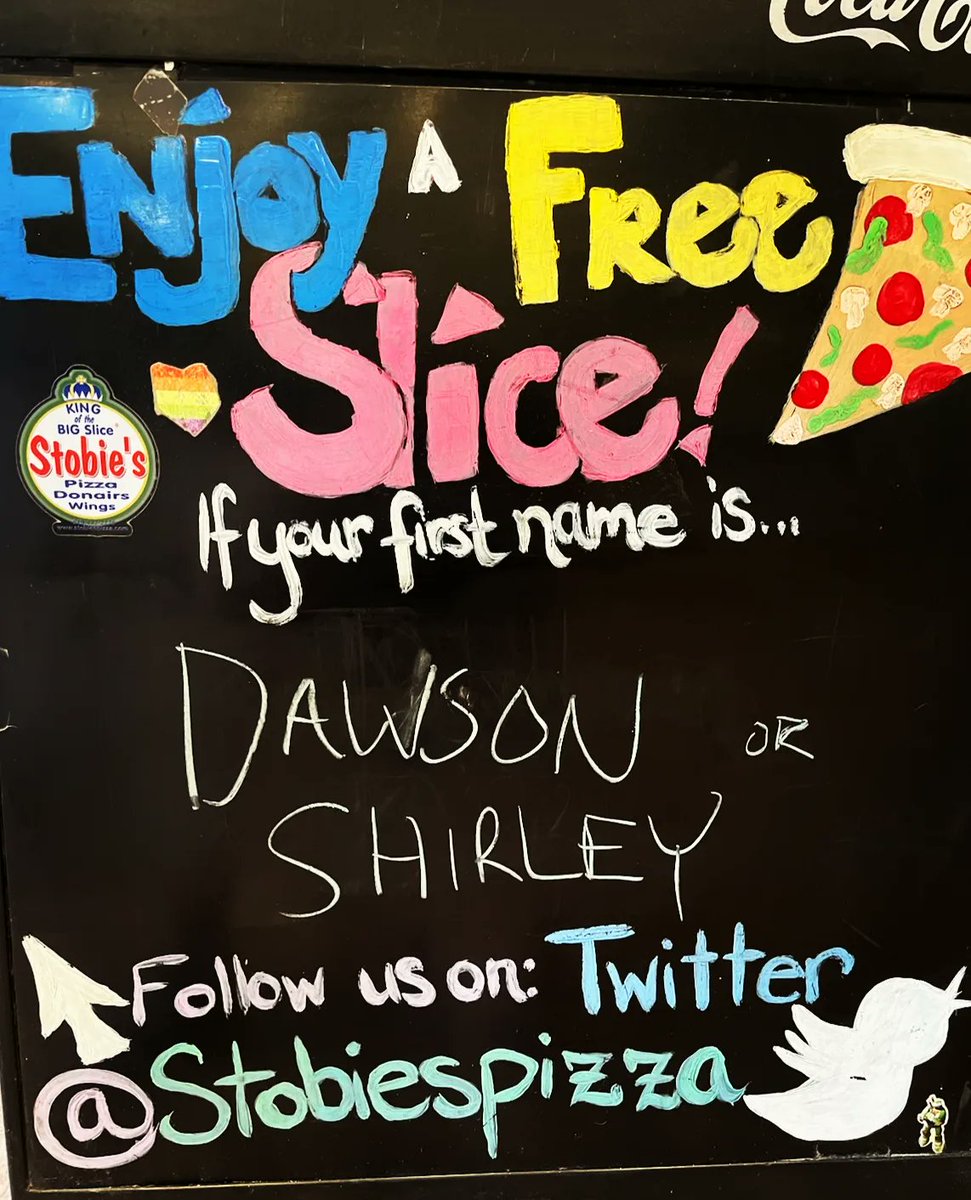 Stobiespizza's tweet image. Enjoy a free🍕today if your first name is🥁🥁🥁🥁 Shirley or Dawson
•
🍕
•
🍕
delivery starts at 11 AM 
Call 519-432-2228 or click
☎️📲💻🍕🍗🌯🥟🥗🚗😍
🍕