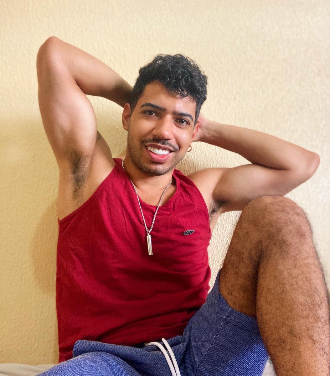 gomes_welleson's tweet photo. Marrento ou felizinho? Diz aí.
#xmetal #HAiRYTHUG https://t.co/XZndTQT3zo
