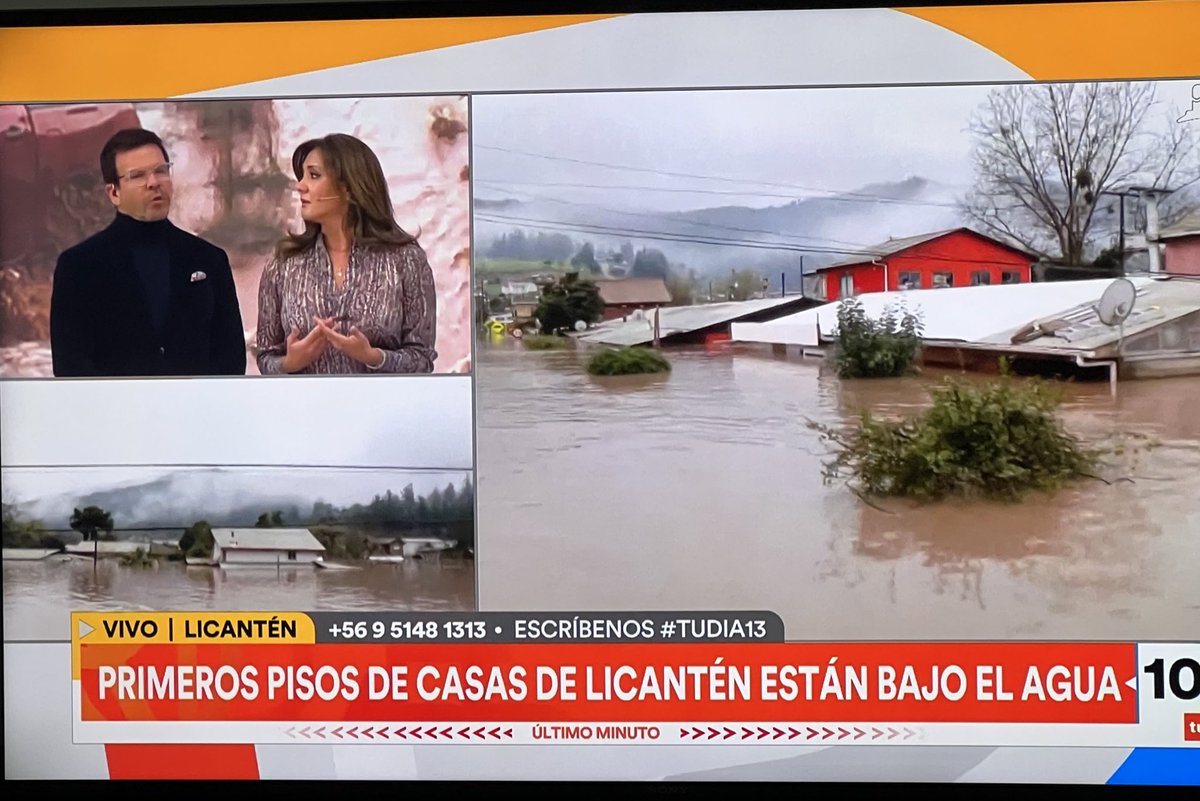 josemdelpino's tweet photo. Reppening anda en lancha con pescadores de Iloca recorriendo Licantén, una ciudad totalmente bajo el agua. En todo este rato no ha aparecido nadie de “el Estado”. Ni autoridades, ni personal de emergencia, nadie. La gente se está rescatando sola. https://t.co/PyTik5IauG