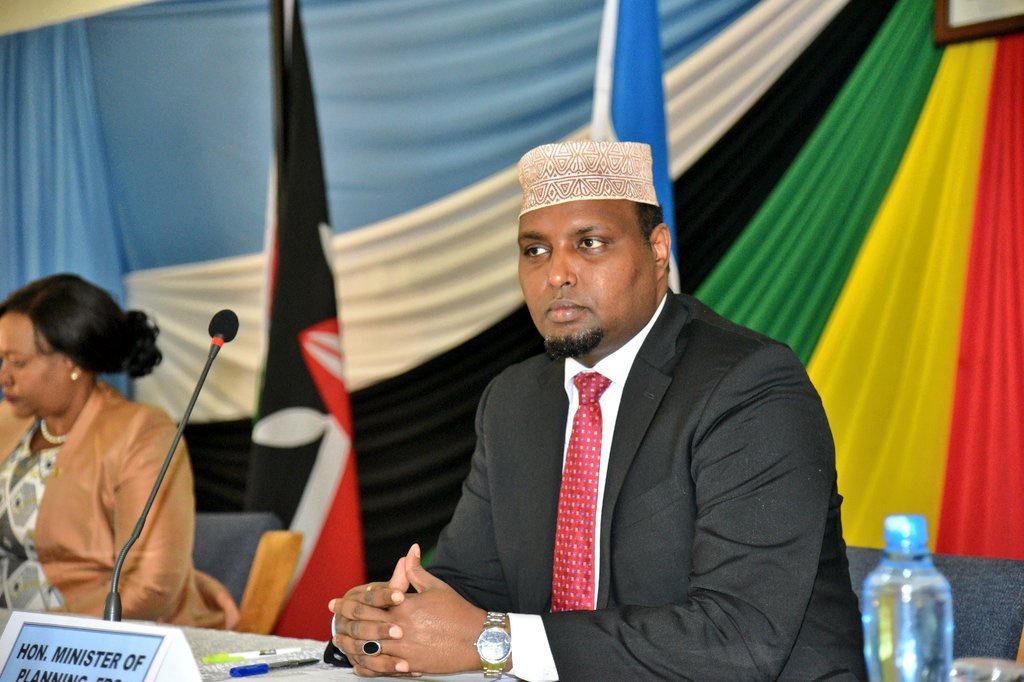 HonBeenebeene's tweet photo. Alongside @rebecca_miano, it was a great pleasure to have officiated the negotiations session between the Federal Republic of Somalia and the East African Community (EAC) on the admission of Somalia to EAC, as directed by the 21st Ordinary Summit of the EAC Heads of State. (1/3). https://t.co/KViQW2H7s8
