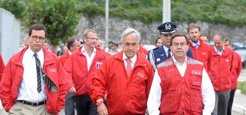 Pueden decir muchas cosas negativas de Piñera, y seguramente estaré de acuerdo (soy opositor a él), pero su gestión en emergencias, siempre fue impecable.

Se extrañan las parcas rojas...

#SistemaFrontal