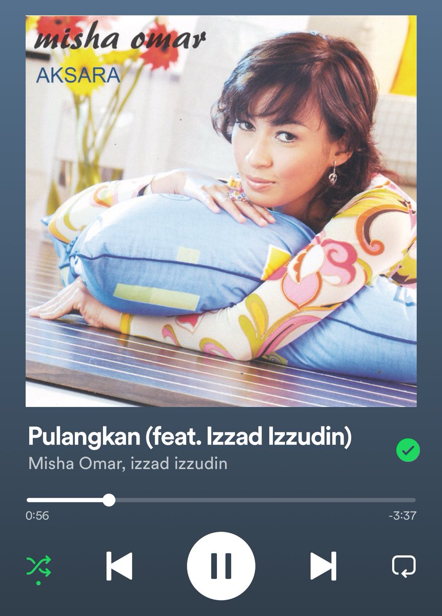 IzzraifHarz's tweet image. listening to these two songs at night just so i would feel less lonely