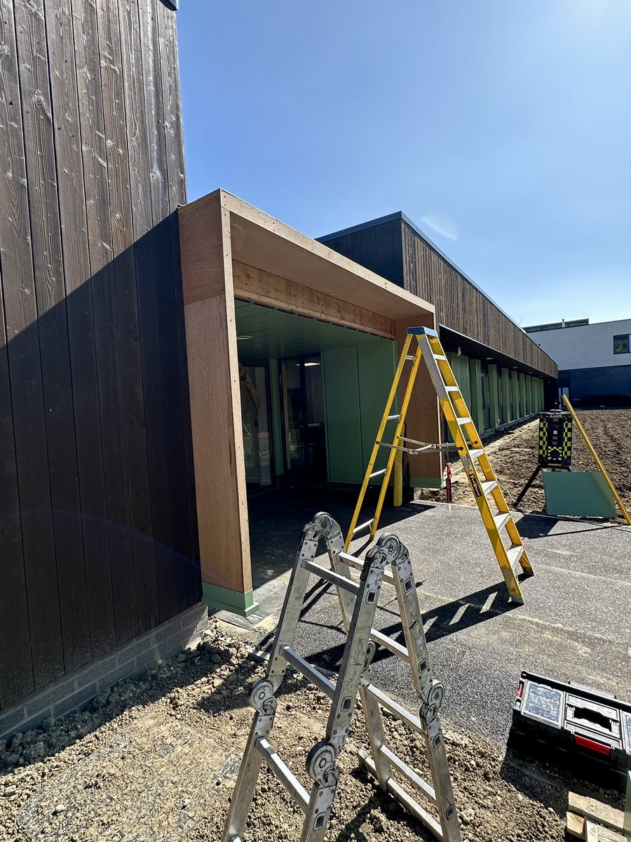 Great to be on site with @moposwall on our @brockcollege foundation and independent learning hub - delivered by @Asciaconstruct designed by @Re_Format and funded by @educationgovuk and @hantsconnect #sips #SEND #inclusive #shapingfutures