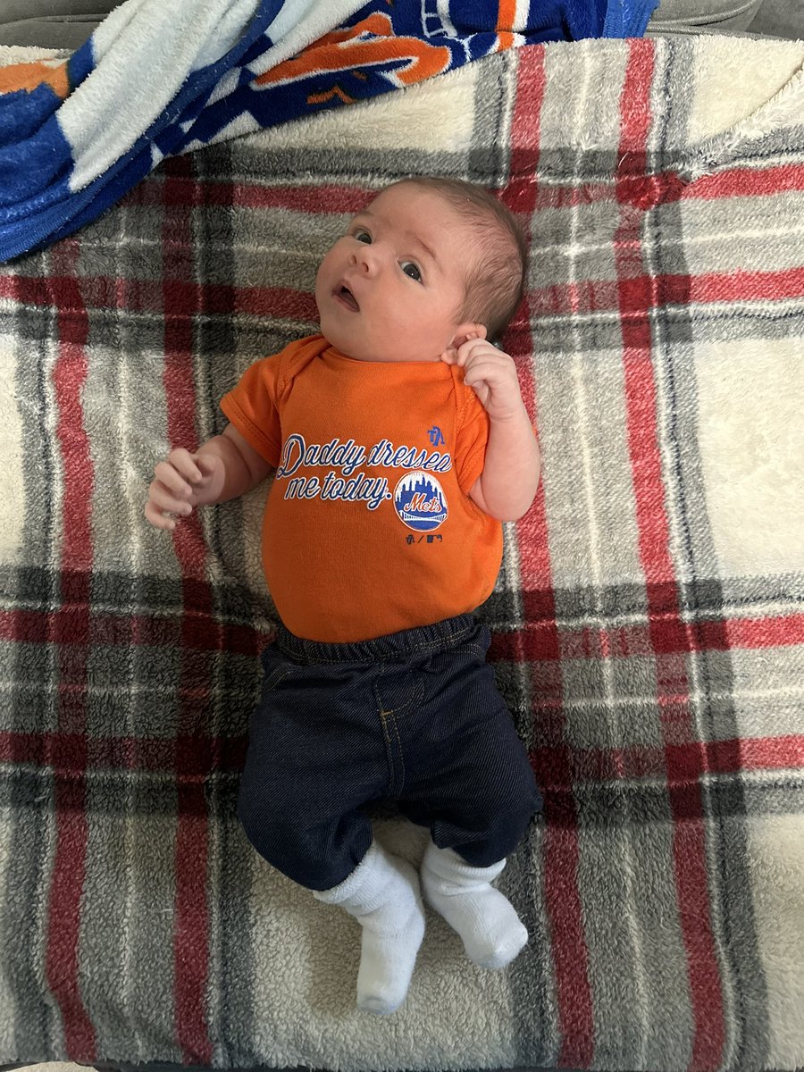 isles__'s tweet image. Had to do it since the @Mets romped
On the Braves last night. @The7Line #Mets #the7line