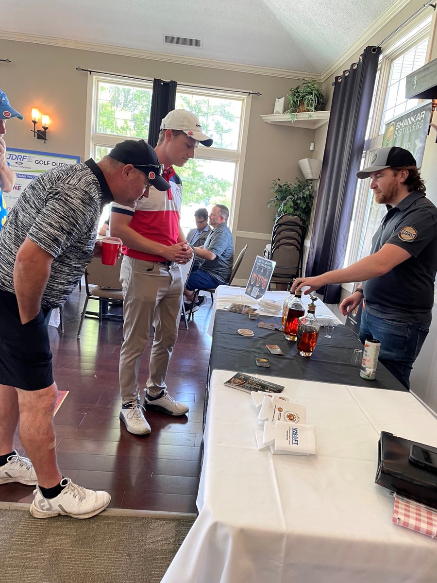 v2soft's tweet image. Supporting nonprofit organizations is a great feeling.  Our latest support of the JDRF Golf Outing at Whitmore Lake Golf Links.
#Varchas #ford #JDRF #VarchasWhiskey