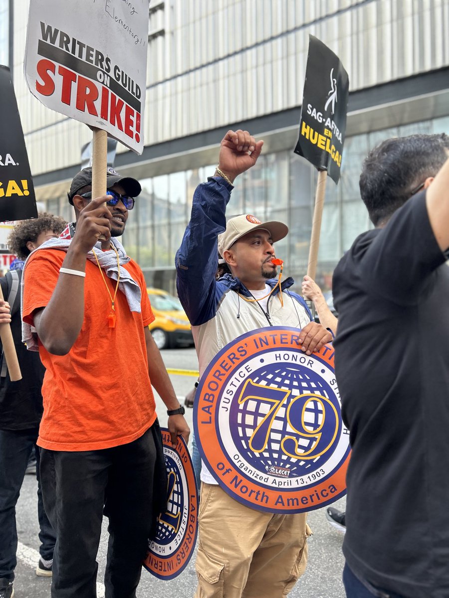 local79nyc's tweet photo. The Local 79 Solidarity Brigade is with @sagaftra &amp; @WGAEast for a national day of action as our brothers &amp; sisters in the entertainment industry strike for a fair contract. Solidarity is our power!

#79SolidarityBrigade #PowerToPerformers #PowerToWriters https://t.co/eo9f1V6vkf