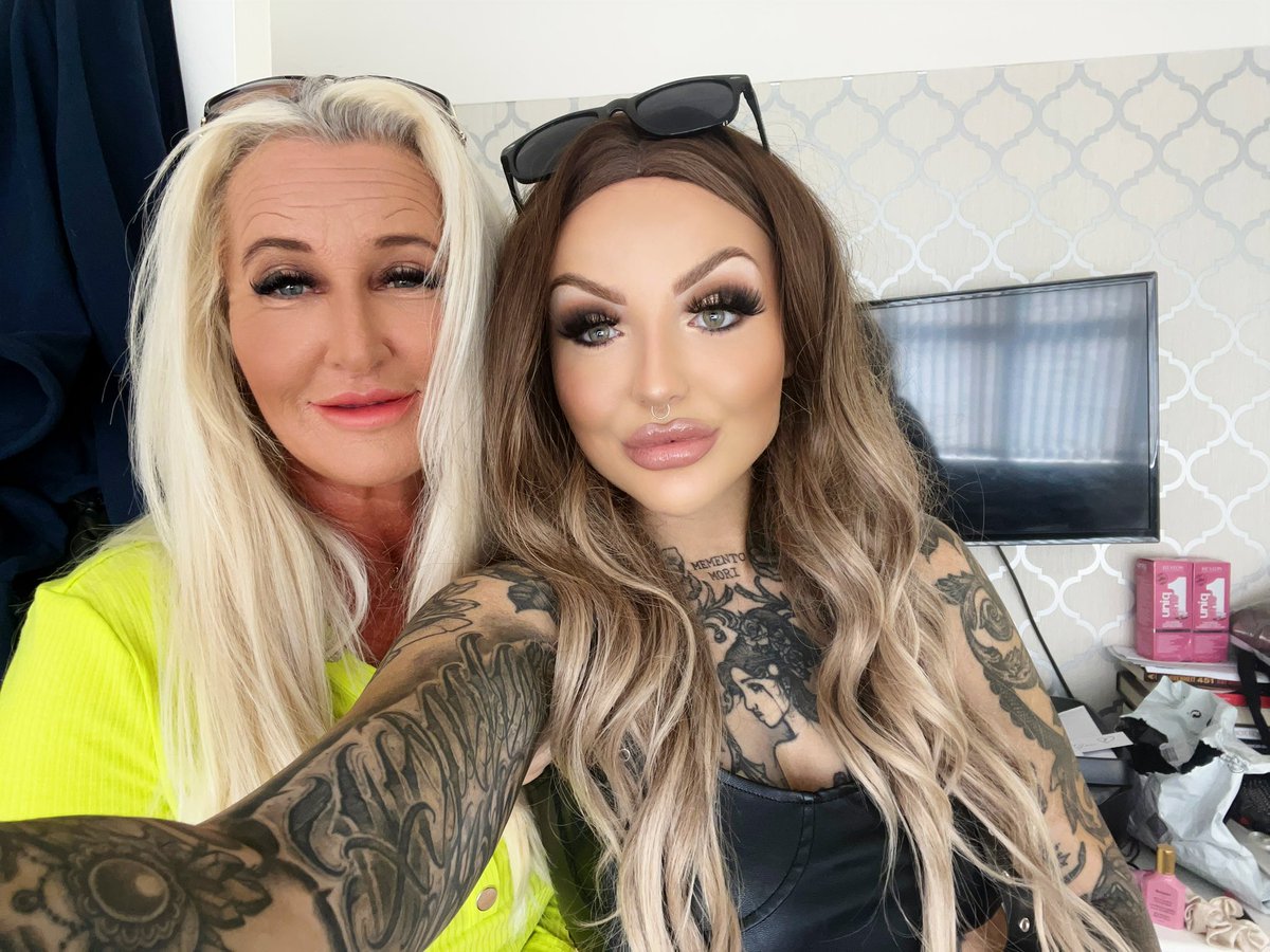 Hannah tweet media