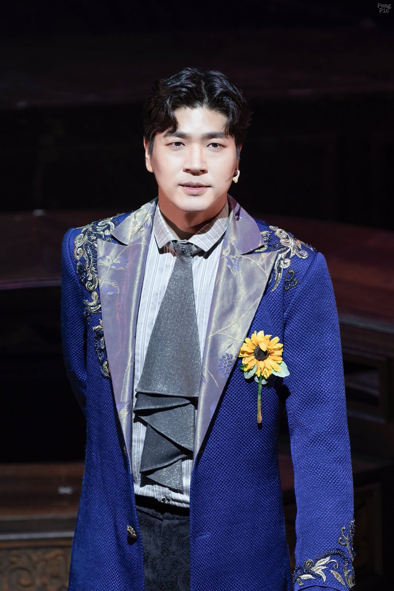 vpdlslapic's tweet photo. 230624 와일드 그레이

오스카 와일드 #정민 배우님 https://t.co/HzIa3cifli