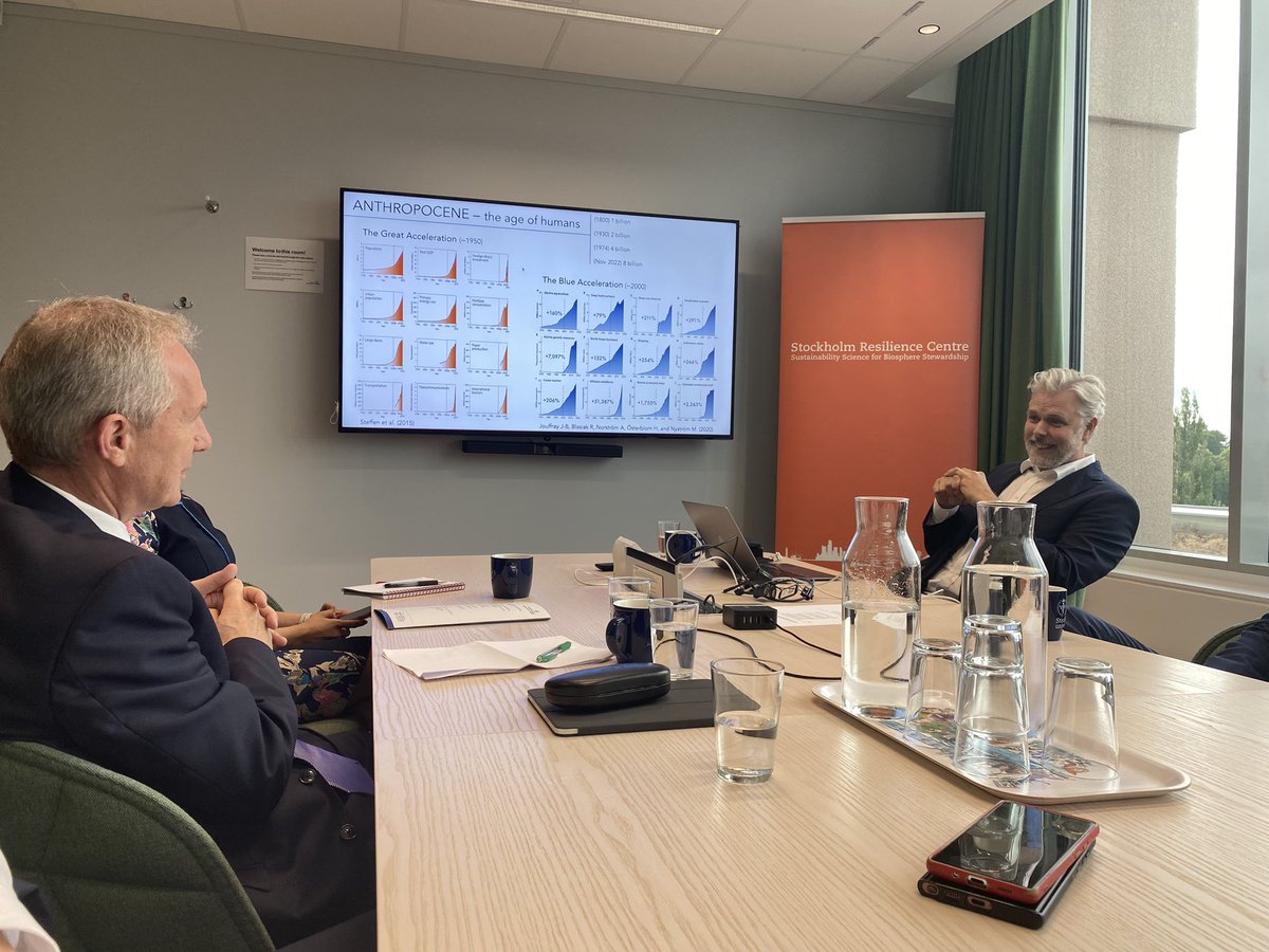 LineGordon tweet picture