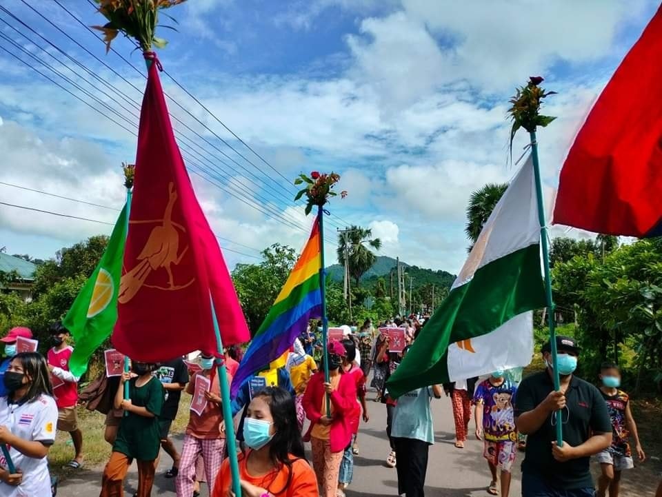 ElinaCHO8's tweet photo. In #LongLon, #Dawei District Democracy Action Strike Committee (DDMSC) led a protest today on August 22 against the use of military products. #2023Aug22Coup #WarCrimesOfJunta #WhatsHappeningInMyanmar https://t.co/xWb4Nb5N1w