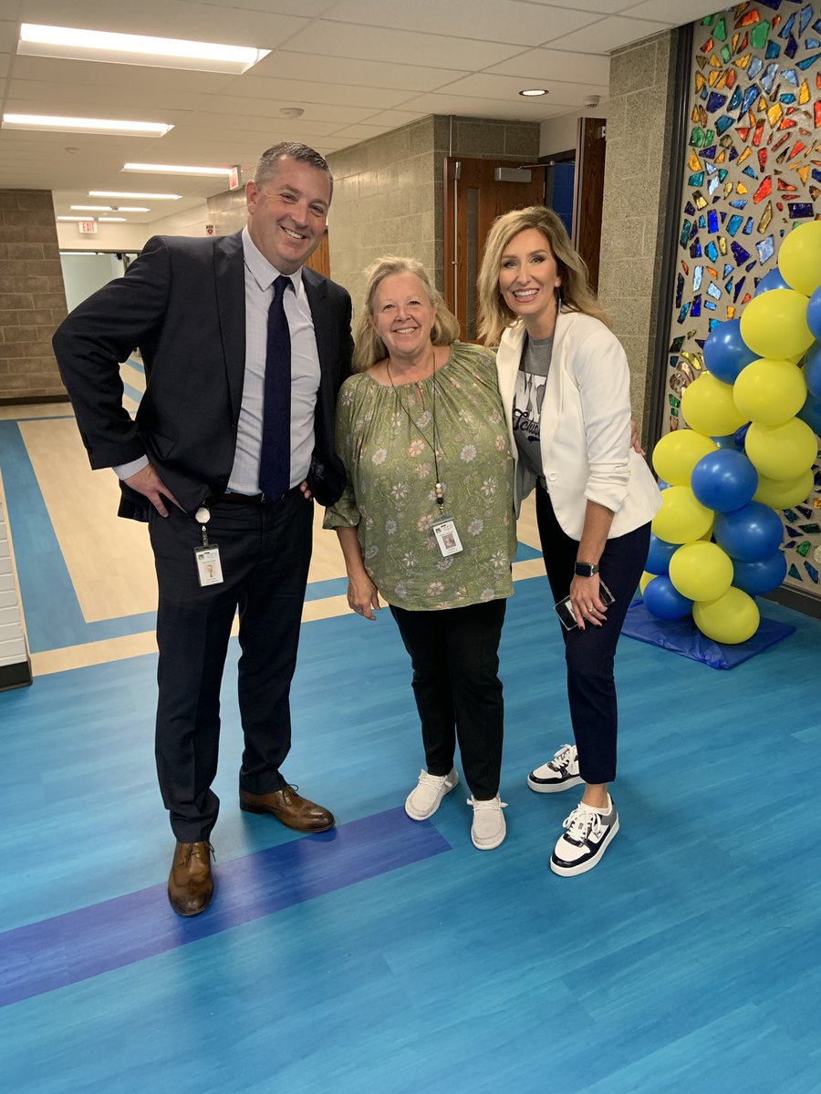 NKCSchools's tweet photo. The new spaces at Chapel Hill look incredible. Another #NKC2022 zero tax increase bond and levy project complete! Welcome back to our @ChapelHillNKCSD students and staff. #NKC1stDay https://t.co/QHIC2PudOO