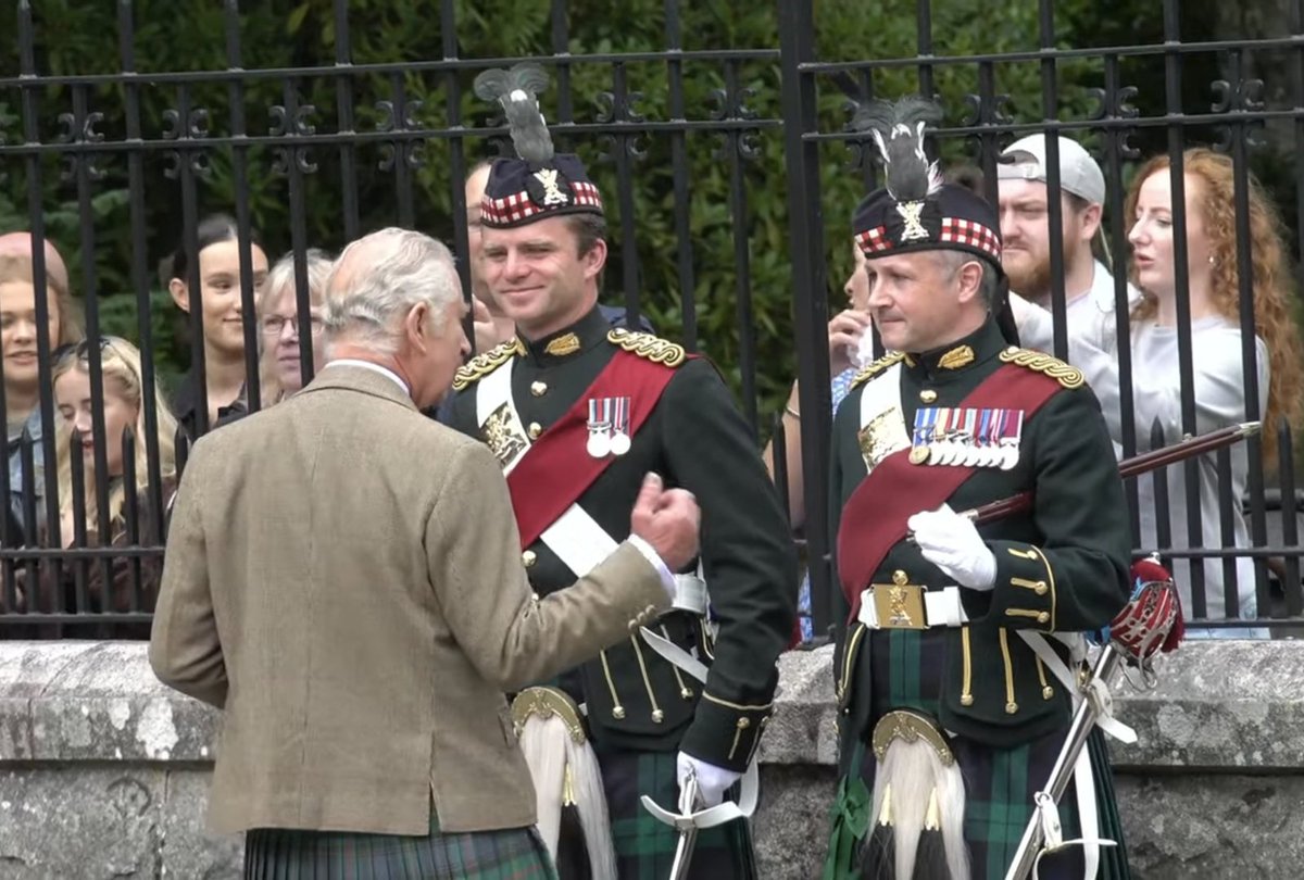 Welcoming HM The King in Balmoral yesterday. @bkacoy_oc and @CplCruachan_IV getting interviewed yesterday after HM arrival. Great performance from 4 SCOTS P&D and Balaklava Company. @ArmyinScotland @The_SCOTS @