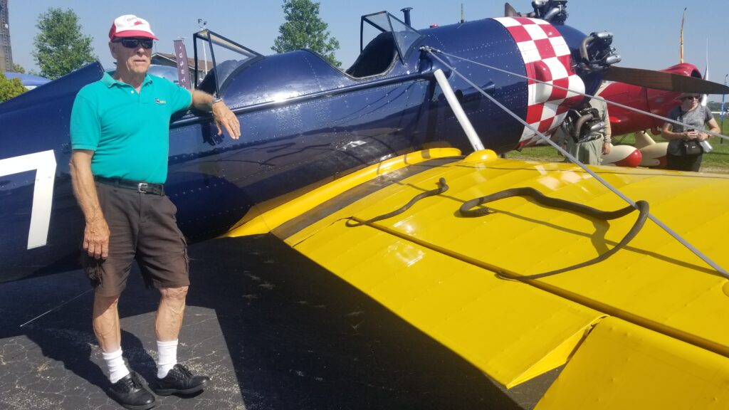Here is an idea! - Fake Snakes: Protecting Your Airplane from the Public rfr.bz/t6k96i3 Order aircraft paint from the aviation paint pros at Casher's Aviation Finishes #cashersaviation #aviationpaint #aircraftpaint #snakesonaplane #aviationfun #axaltaaviation