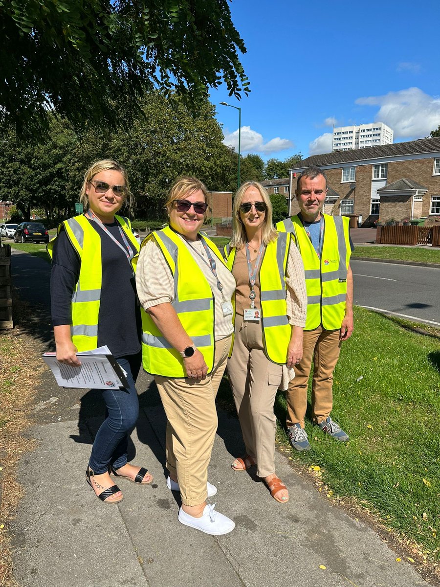 This morning  we held a walkabout in Chelmsley Wood for The SCH Big Conversation and had a chance to speak with some of you!

By getting involved, it gives us the chance to respond to your concerns and do all that we can to make our communities better places to live.