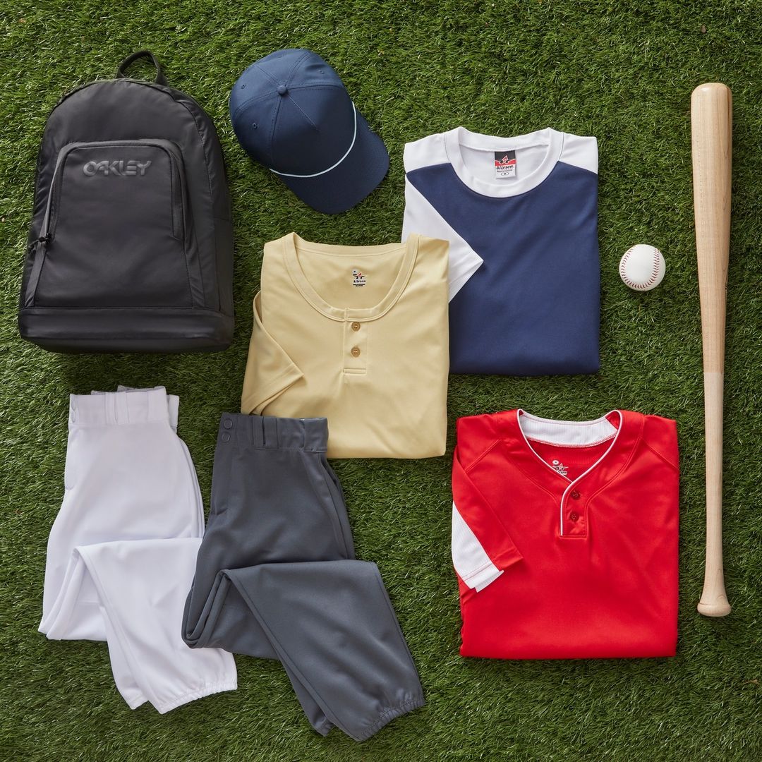 ROBYNpromo's tweet image. We have everything you need to create branded merchandise that drives sales. Create an experience for your customers with custom solutions from us. amp.fyi/-/KPbSnQwY #duffles #lunchboxes #apparel #coolers