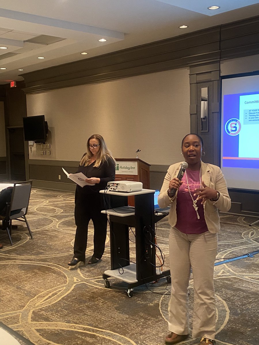 KimberlyPilla1's tweet photo. SAA Retreat! Morning sessions have been amazing! Leadership Matters! #SchenectadyRising #Allin #pasionatepeole #literacy #readingisourpriority ❤️🤍💙 https://t.co/WcyJAI6Xm5