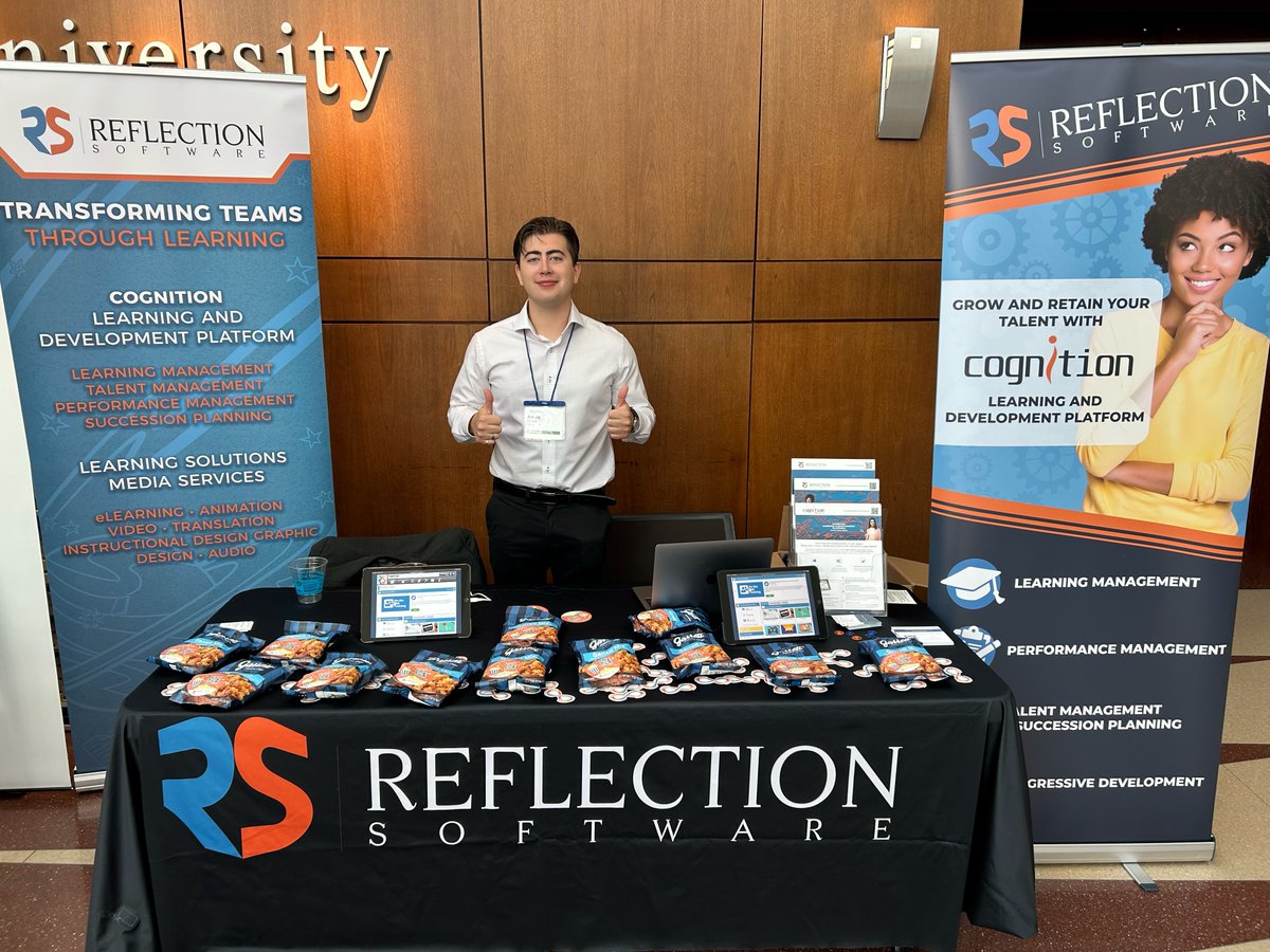 ReflectionSoftw's tweet photo. Need a snack in-between sessions? Stop by our table at the Chicago eLearning and Technology Showcase for some Garrett's Popcorn and a look at our exciting Learning & HR solutions! #CETS23 https://t.co/gEre0RyZ0F