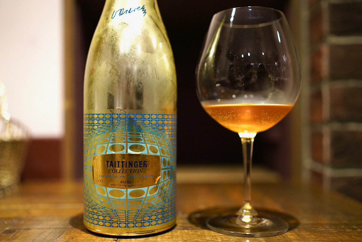 talbotwine's tweet photo. テタンジェ コレクション 1978年
テタンジェがアーティストボトルを始めた最初の年のワイン🍾
ほんのり泡も残り、香ばしい風味��コンソメスープに良く合った✨
#バールルド #銀座 #銀座バー #テタンジェ#taittinggr #taittinggrcollection #ginzaber https://t.co/BXy9wNu8eH