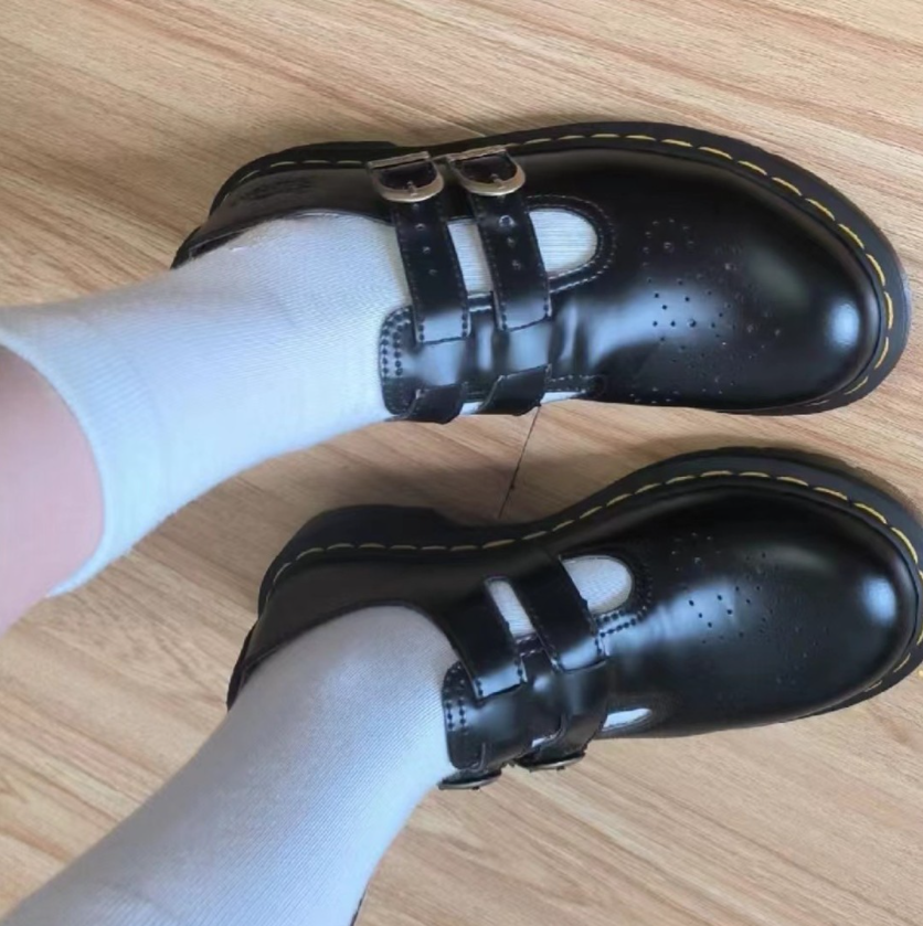 killokit's tweet photo. この靴がとても大好きです🥰 #drmartens https://t.co/rYsXVICpi5