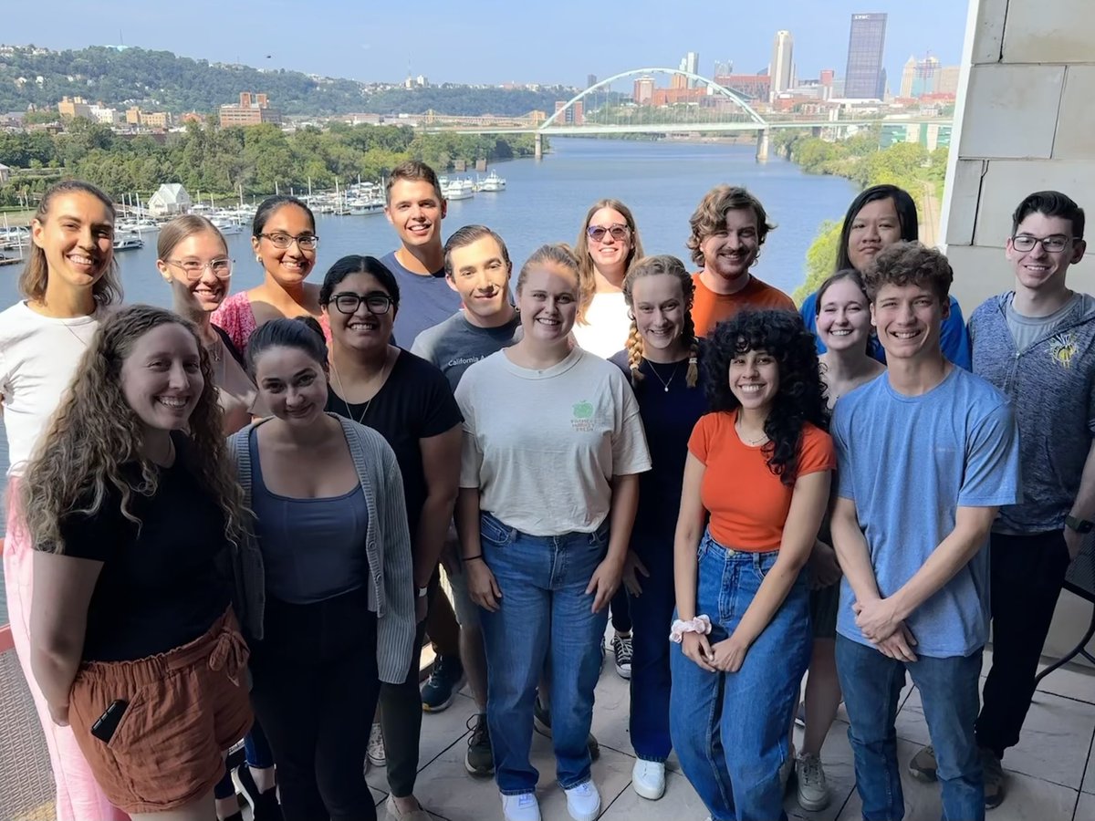 💙💛🎉 Welcome to our 17 new, first-year PMI students! 🧪🧬🦠🧫 We are so excited to have you join us! #H2P @PittGradStudies