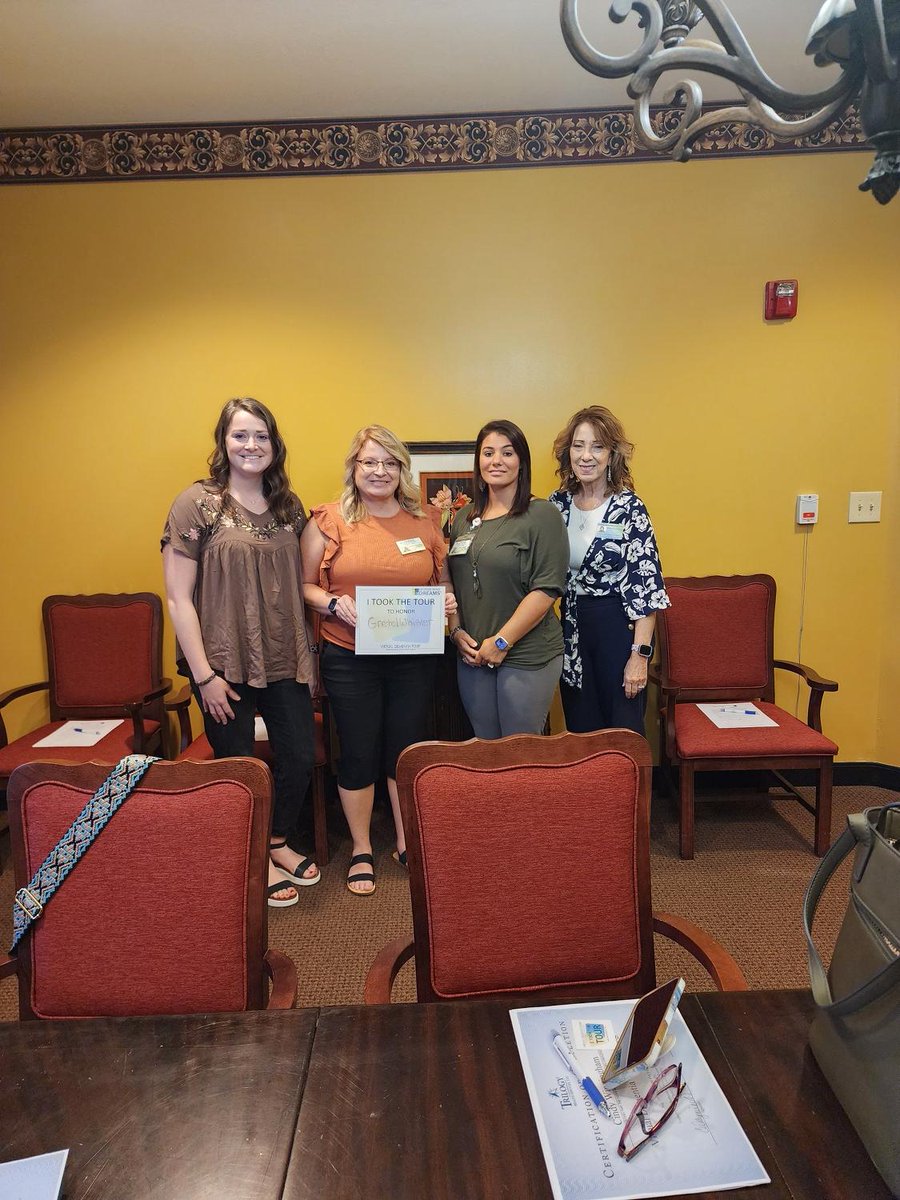 BethanyPointeHC's tweet photo. Bethany Pointe was host to another Virtual Dementia Tour at our Legacy Neighborhood. We were able to share this wonderful experience with our partners at Compassus Hospice, Paradigm Hospice, United Home Care, Via Quest, and community members.  #AlzheimersWalk2023 https://t.co/qTmMGe6brw