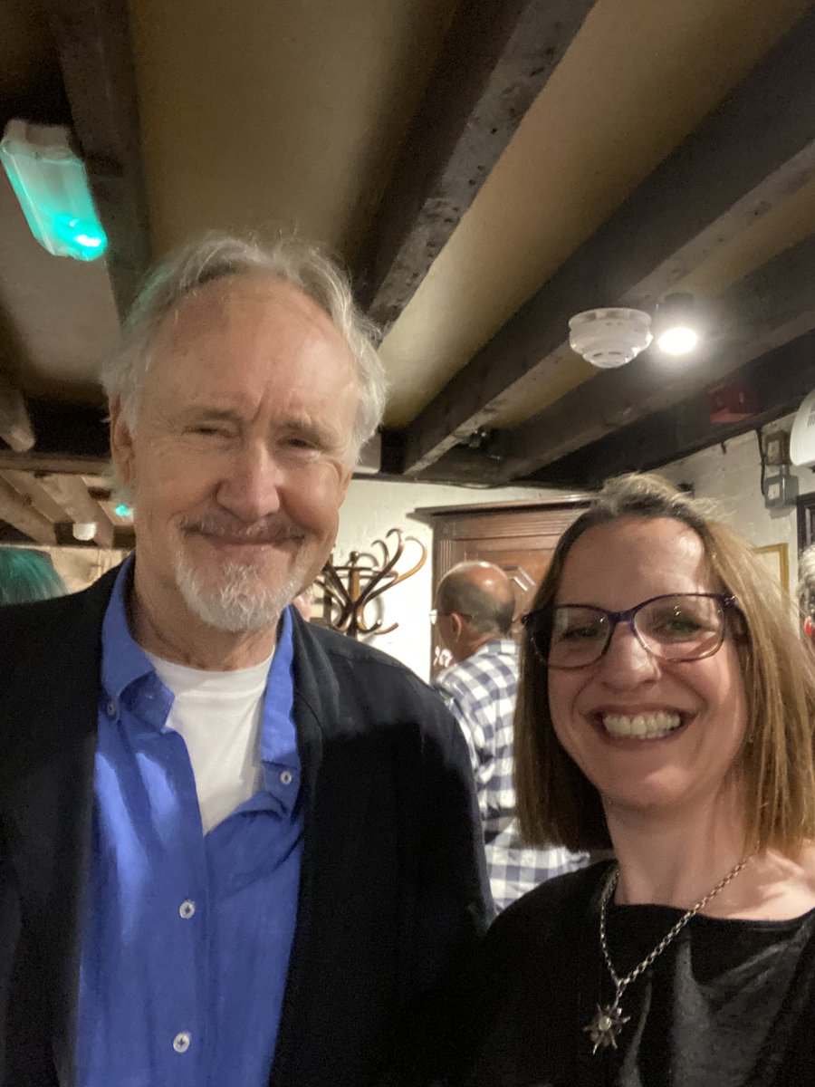 CazArgh's tweet photo. @bushontheradio I met Nigel Planer @NigelPlaner1 last month at his book launch https://t.co/9MwMlib5Va